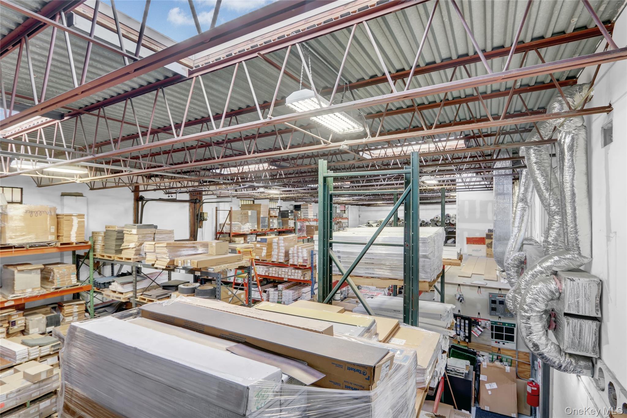 #10 photo, 665 Commercial Avenue, ナッソー郡 Garden City , NY 11530