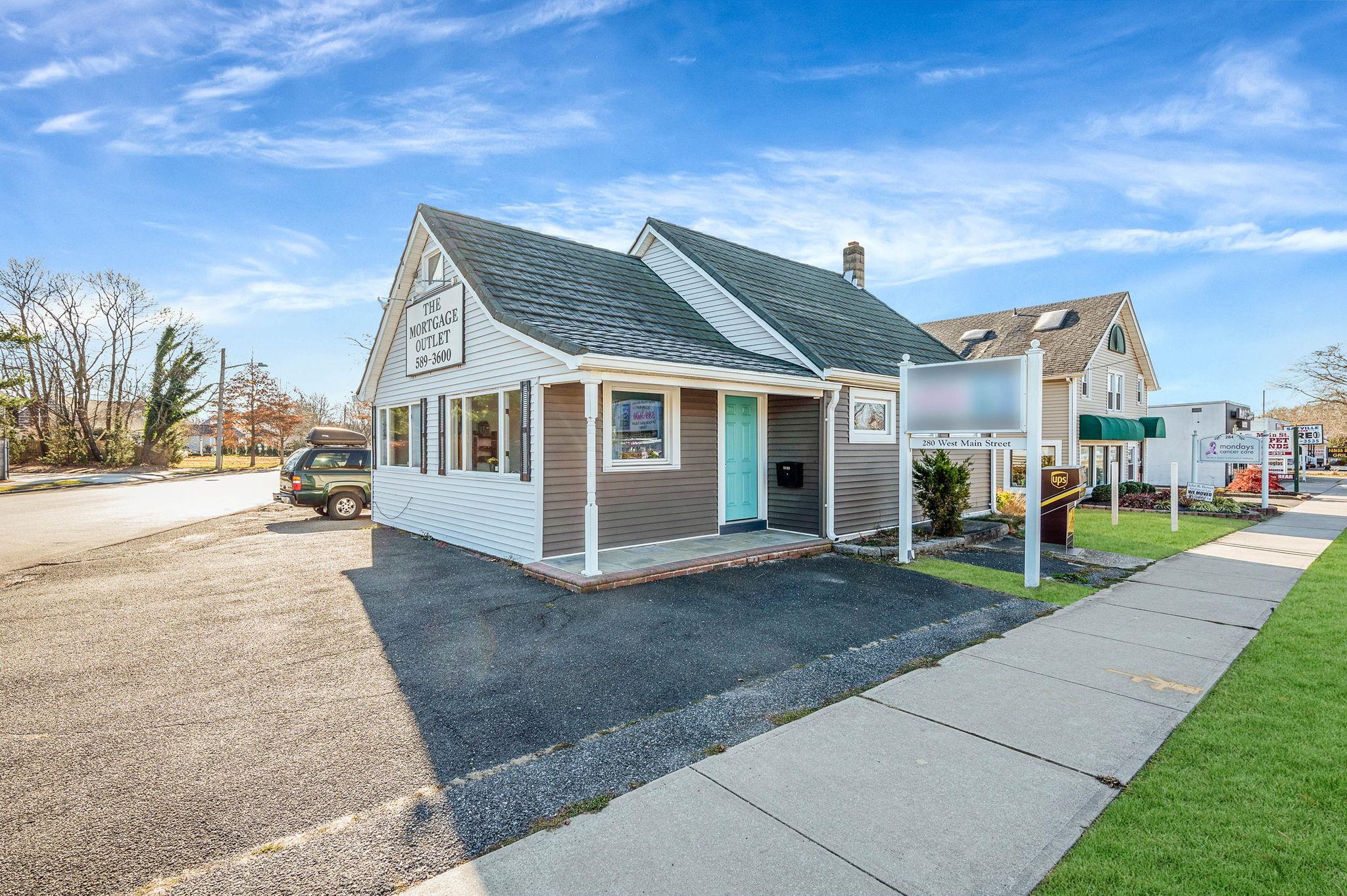 #11 photo, 280 W.Main Street, サフォーク郡 Sayville , NY 11782