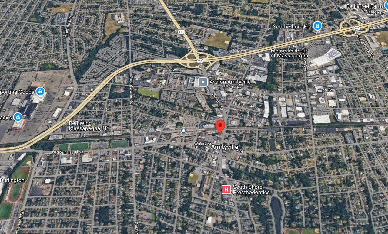 #4 photo, 232-236 Broadway, サフォーク郡 Amityville , NY 11701