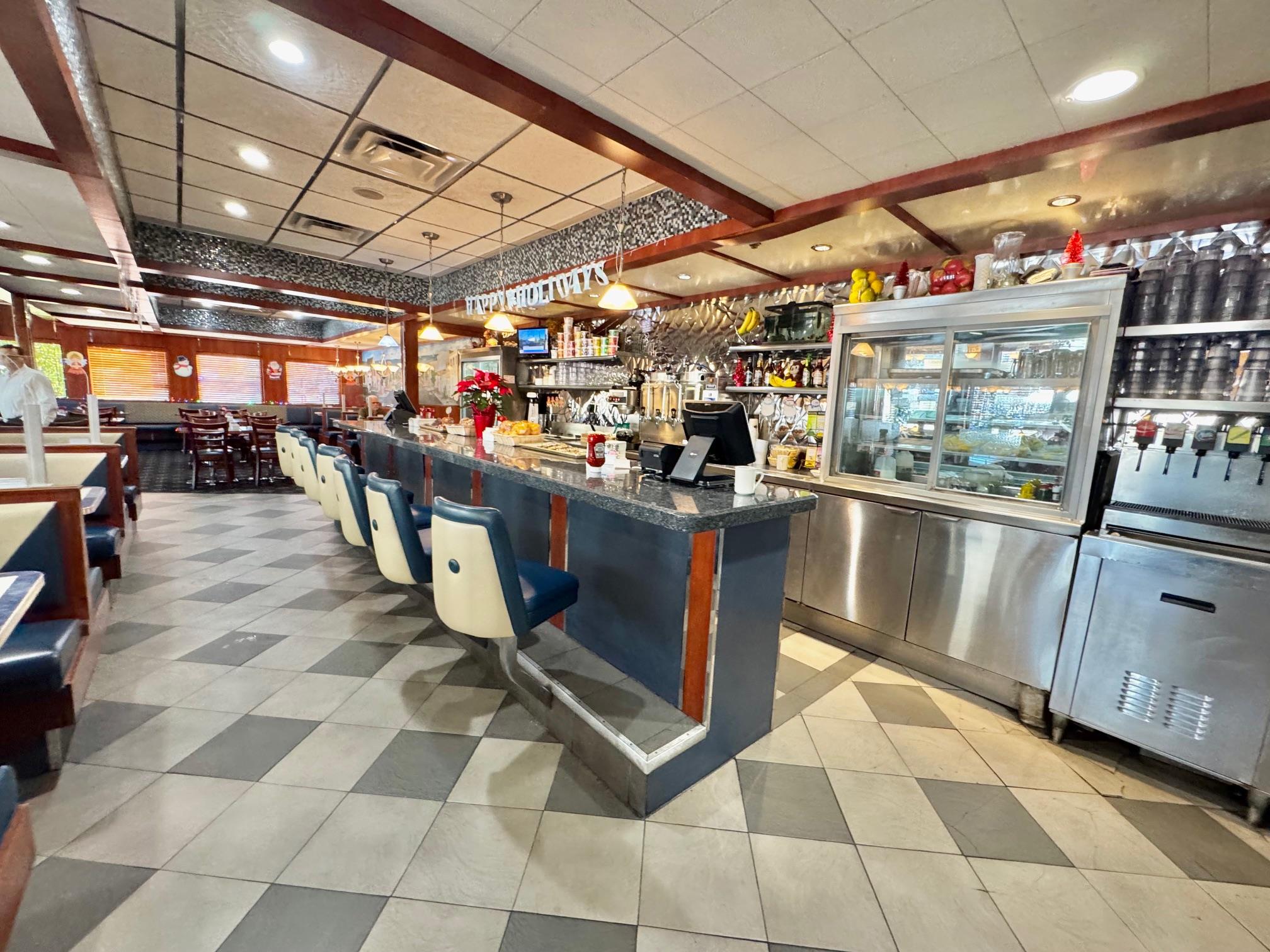 #9 photo, 232-236 Broadway, サフォーク郡 Amityville , NY 11701