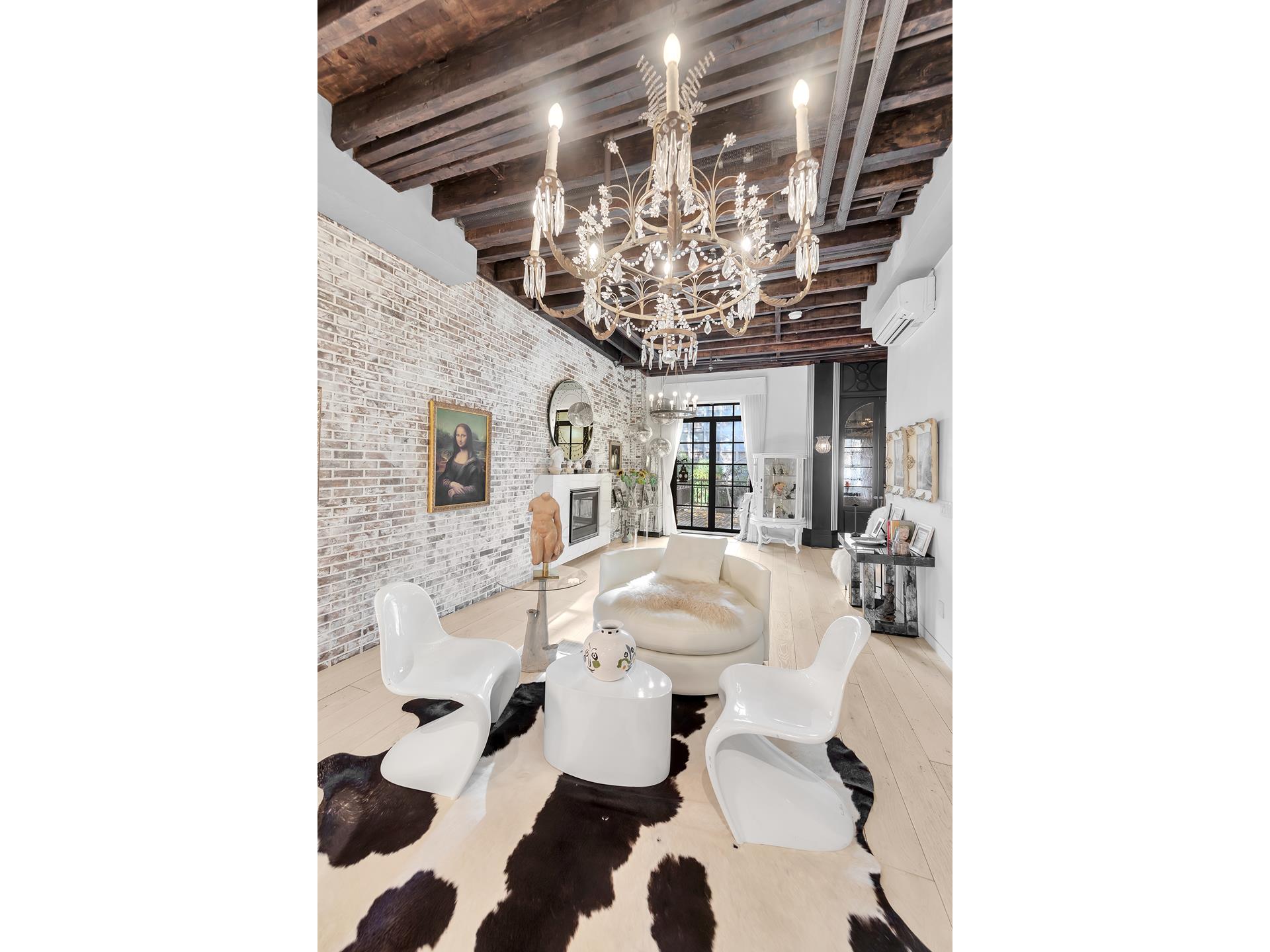 #13 photo, 141 W 95TH Street, マンハッタン Upper West Side , NY 10025