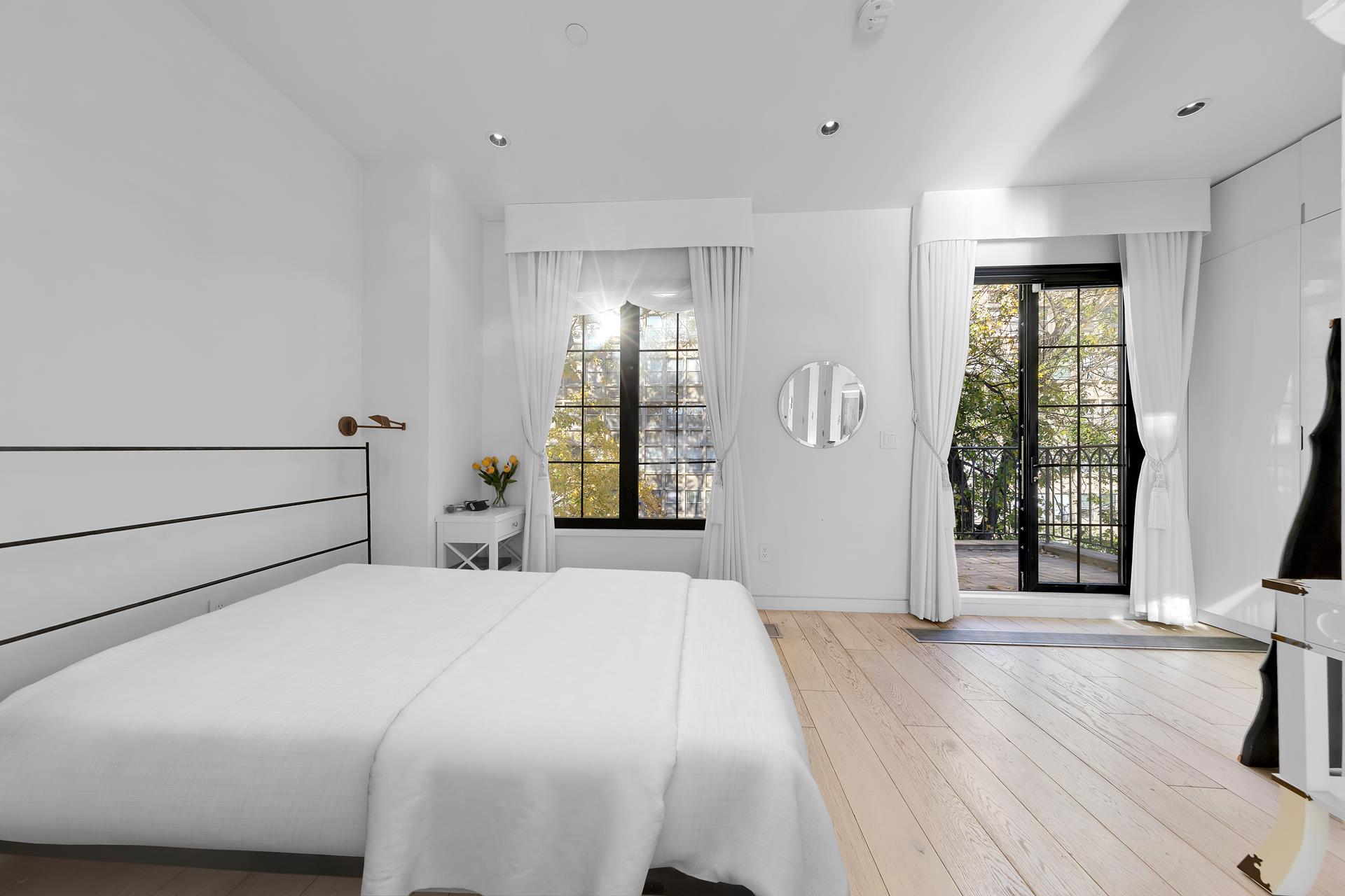 #21 photo, 141 W 95TH Street, マンハッタン Upper West Side , NY 10025