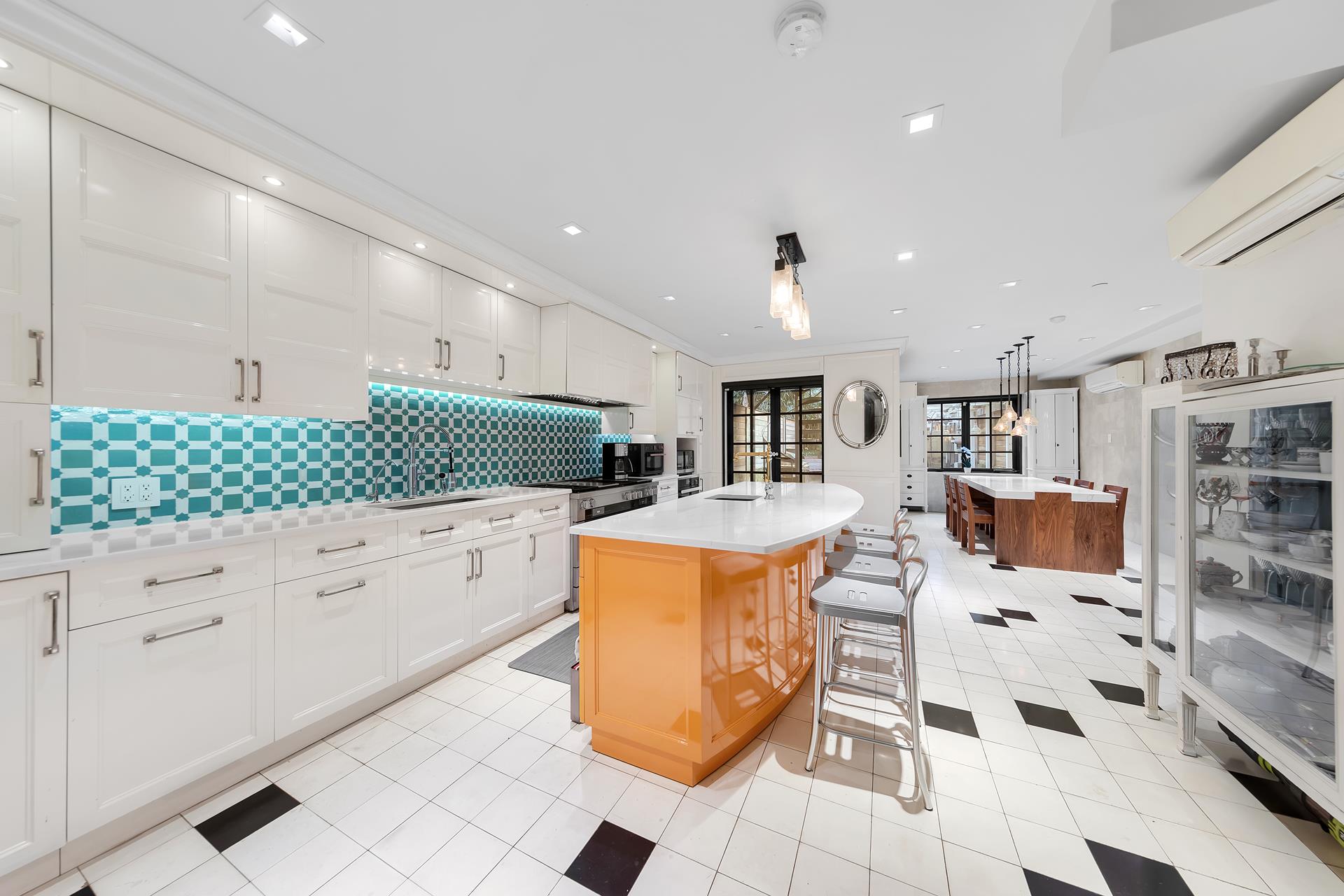 #22 photo, 141 W 95TH Street, マンハッタン Upper West Side , NY 10025