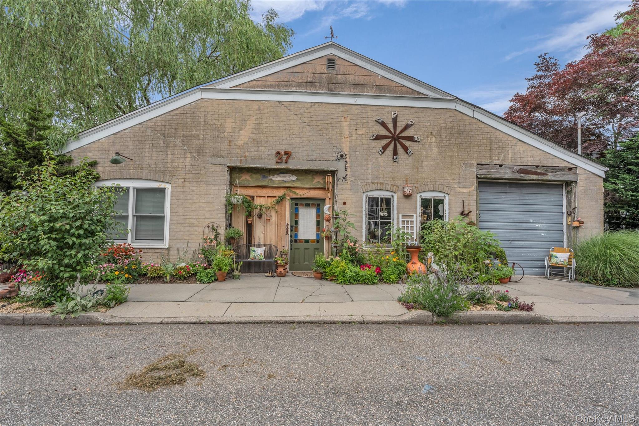 #2 photo, 89 Cedar Avenue, サフォーク郡 Patchogue , NY 11772