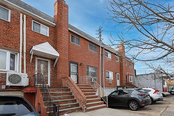 #1 photo, 224-14 141st Avenue, Springfield Gardens , NY 11413