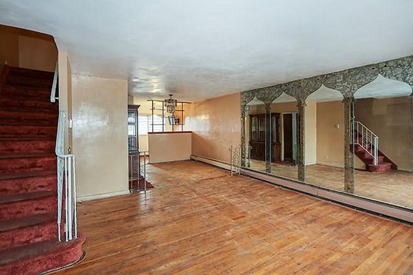 #4 photo, 224-14 141st Avenue, Springfield Gardens , NY 11413