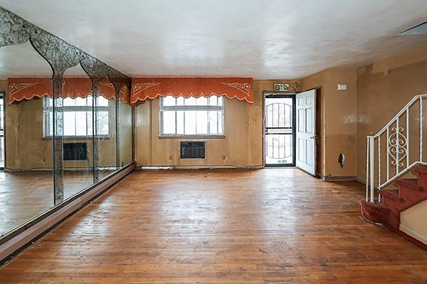 #8 photo, 224-14 141st Avenue, Springfield Gardens , NY 11413