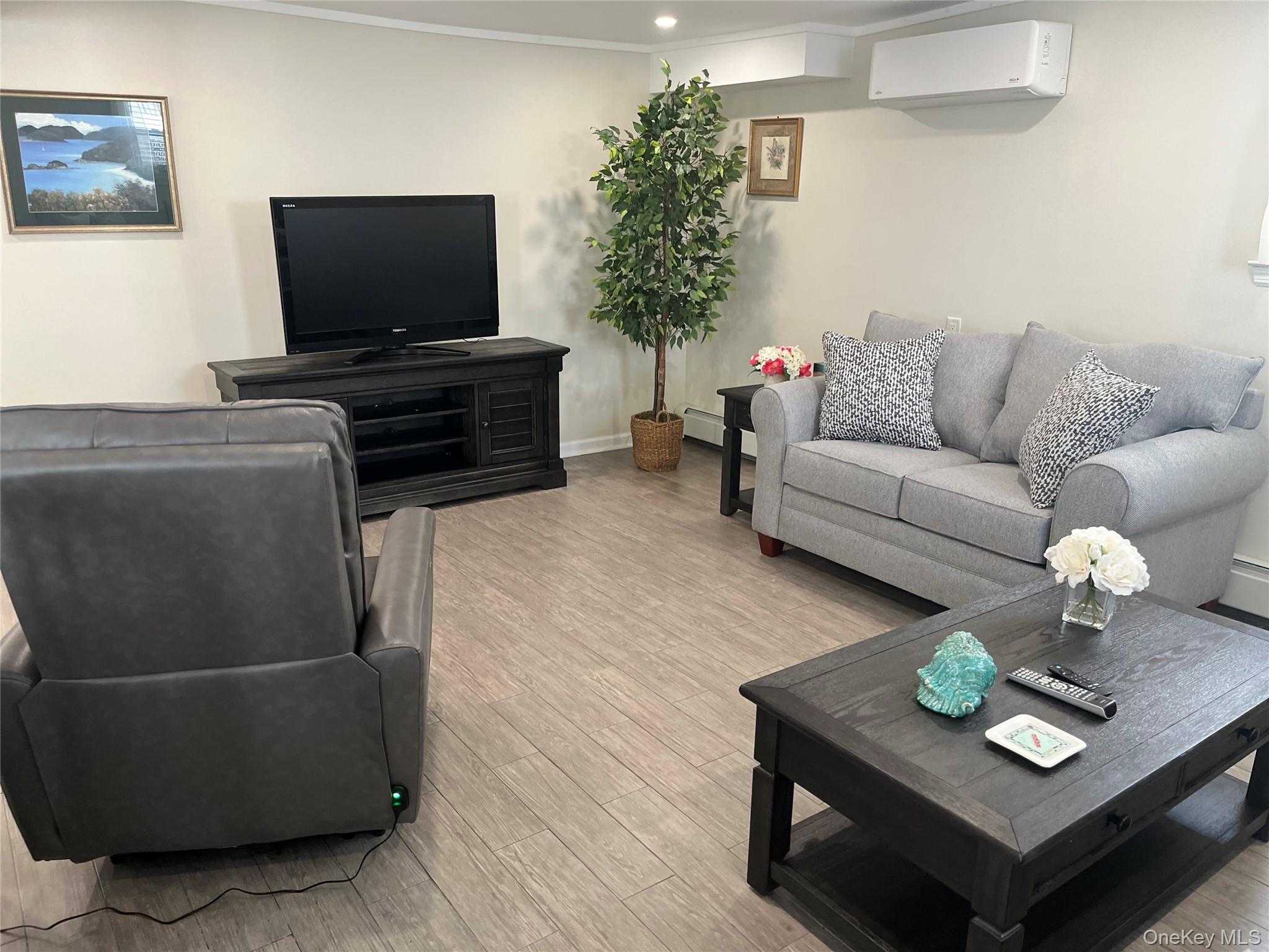 #15 photo, 321 W Walnut Street, ナッソー郡 Long Beach , NY 11561