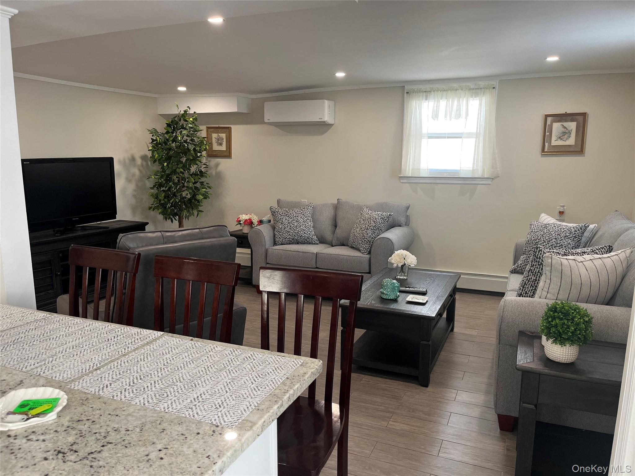 #6 photo, 321 W Walnut Street, ナッソー郡 Long Beach , NY 11561