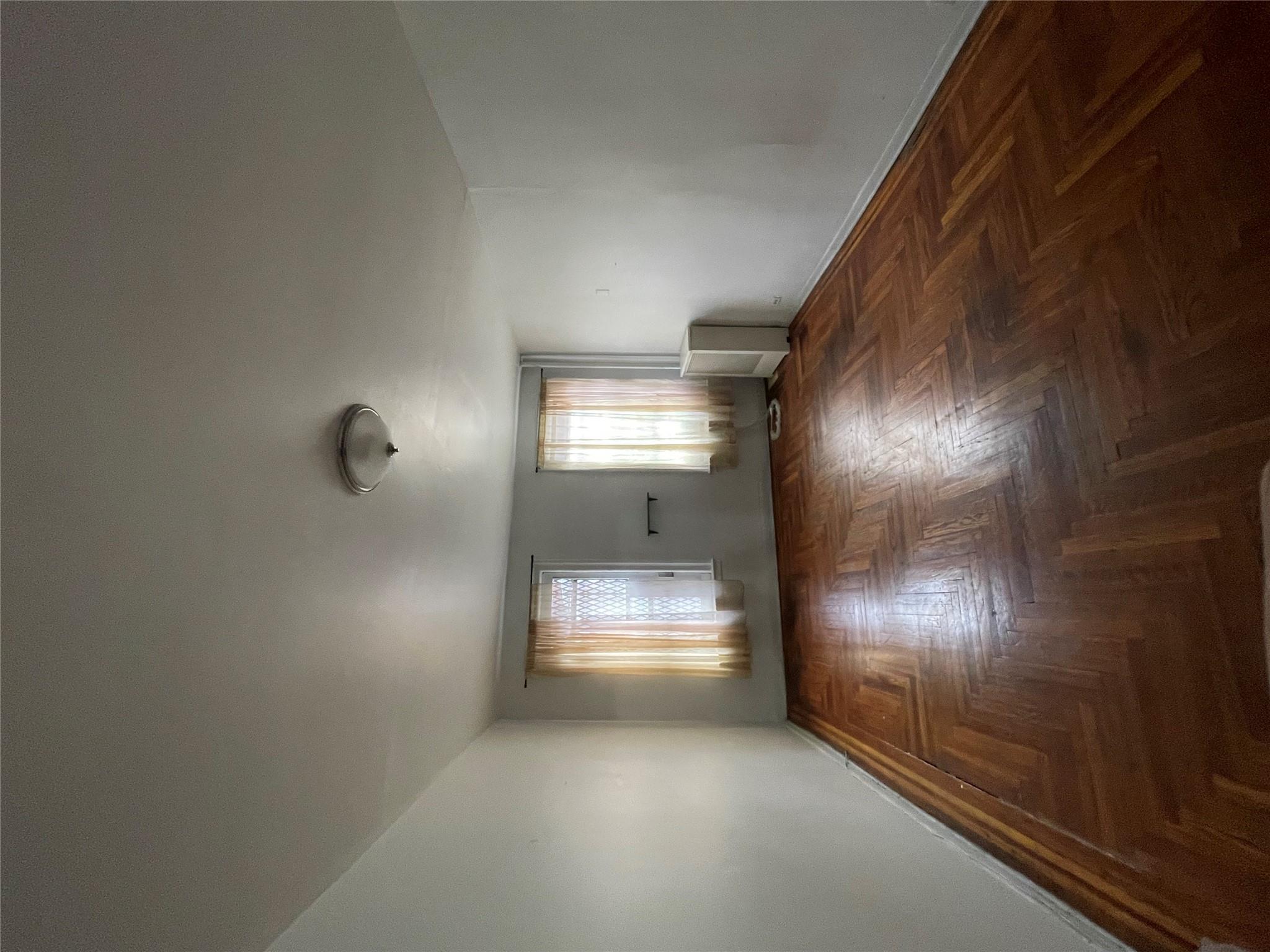 #2 photo, 2199 Holland Avenue, Bronx , NY 10462