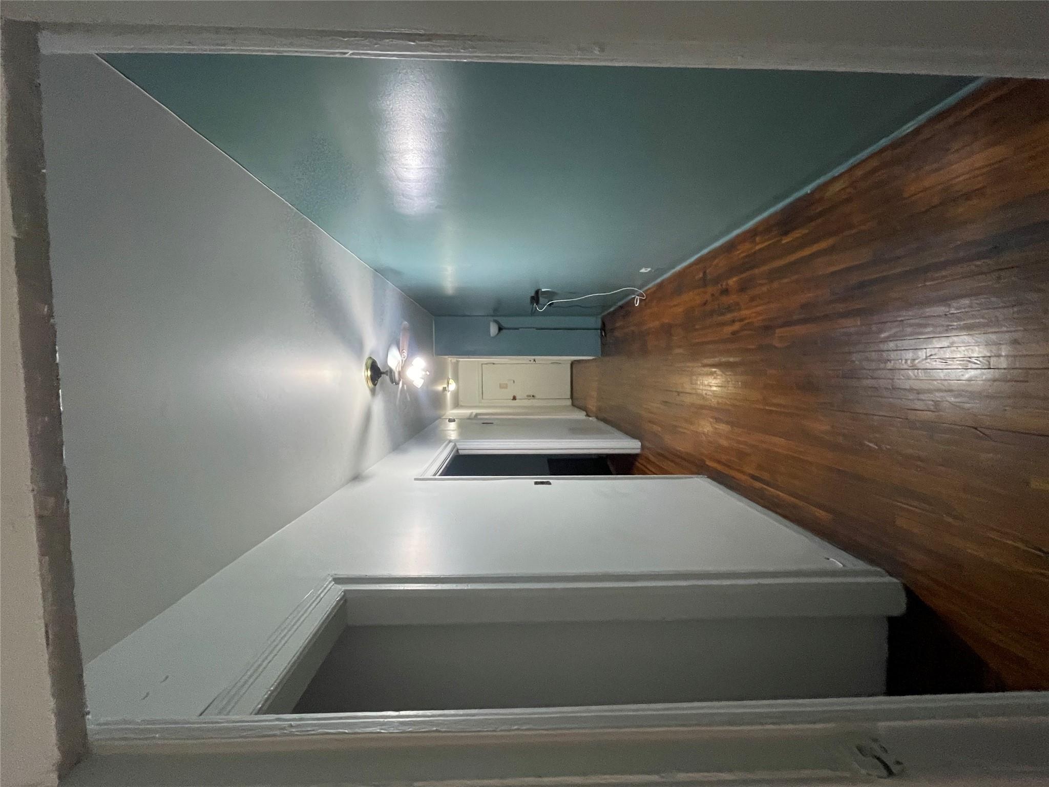 #5 photo, 2199 Holland Avenue, Bronx , NY 10462