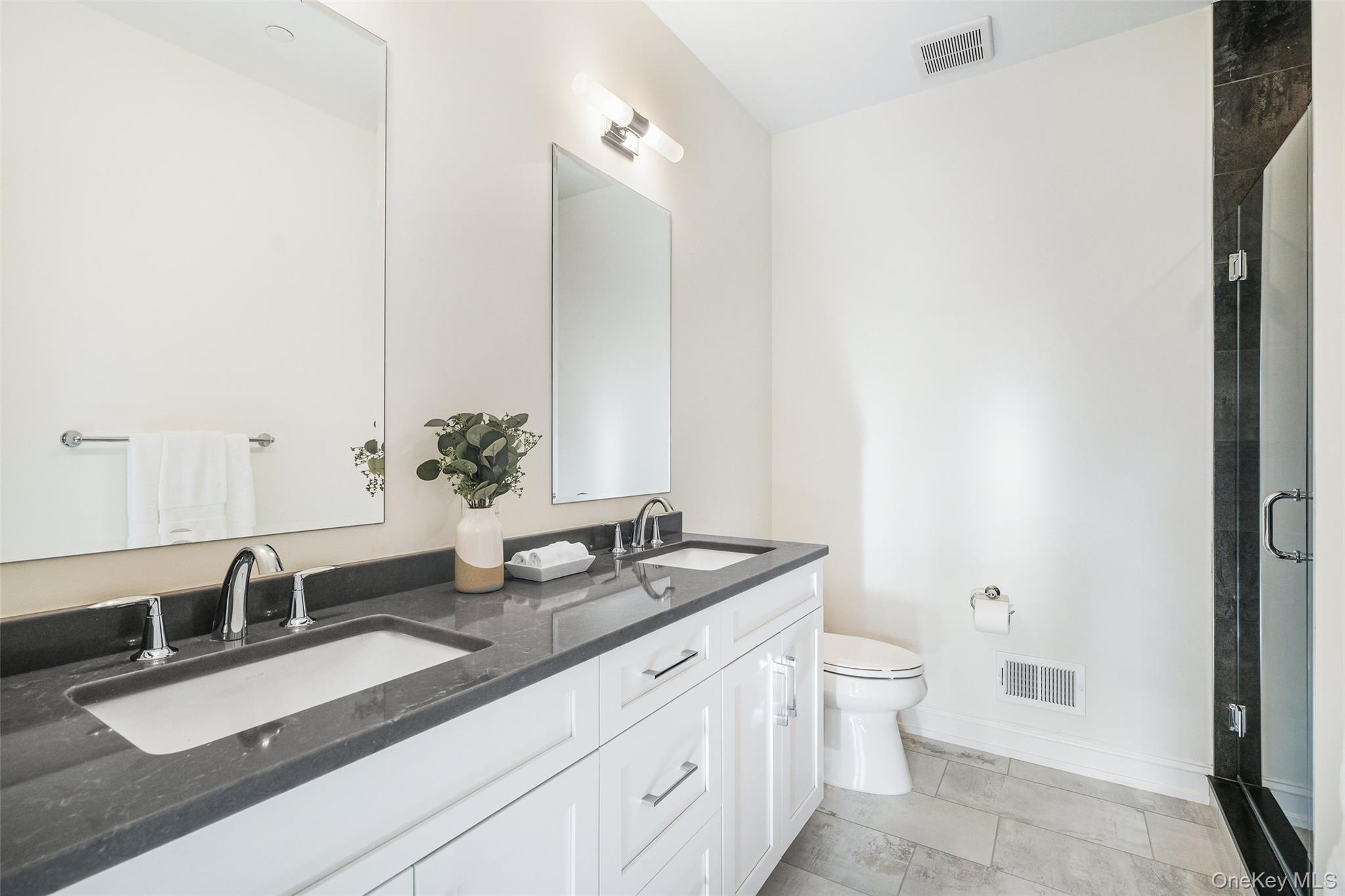 #15 photo, 2040 Crompond Road, Yorktown Heights , NY 10598