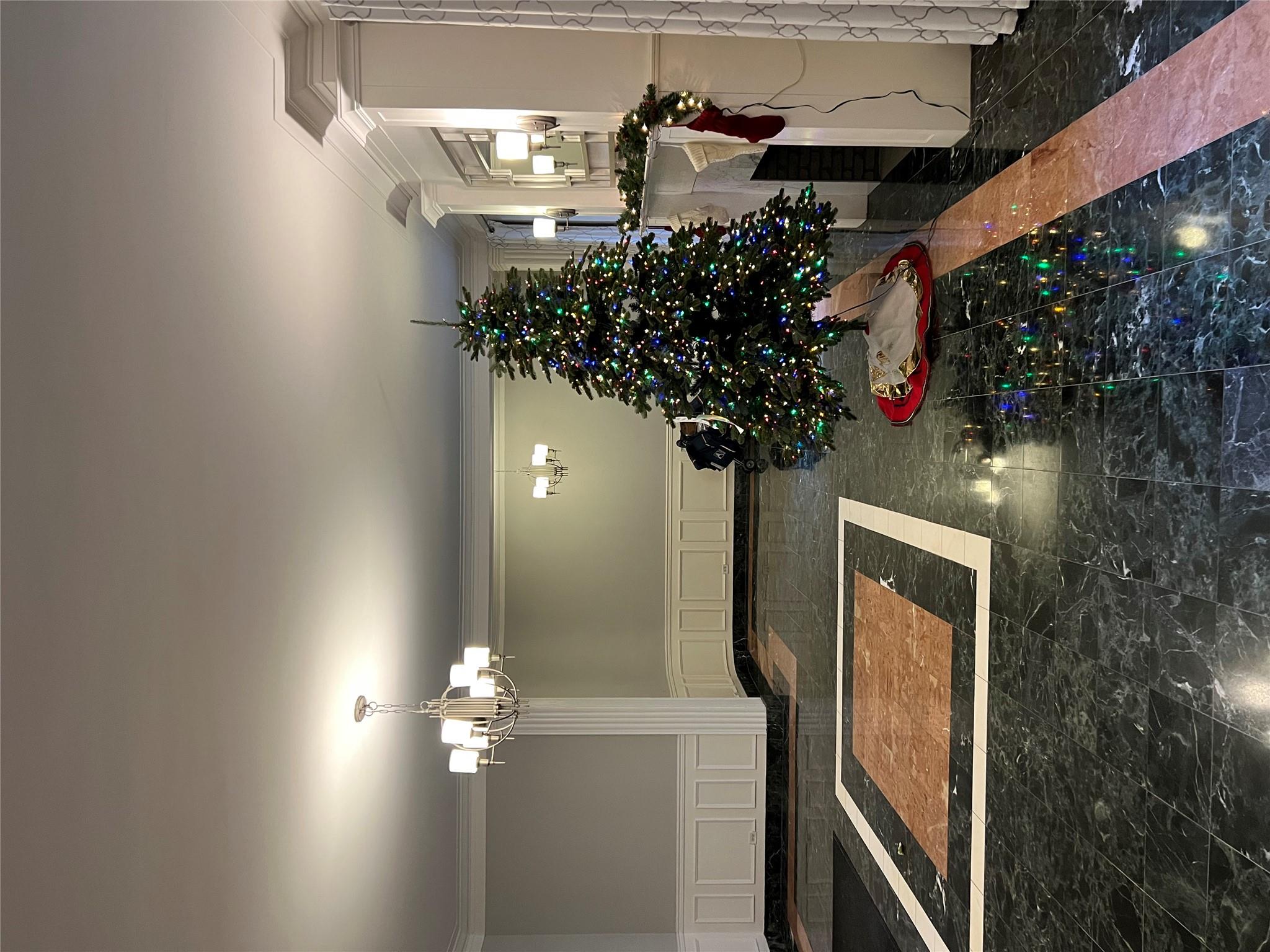 #13 photo, 35-35 75th Street       Apartment 127 Street, クイーンズ区 Jackson Heights , NY 11372