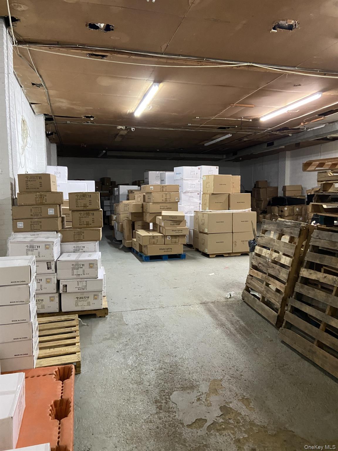 #5 photo, 465-469 Jericho Turnpike, ナッソー郡 Mineola , NY 11501