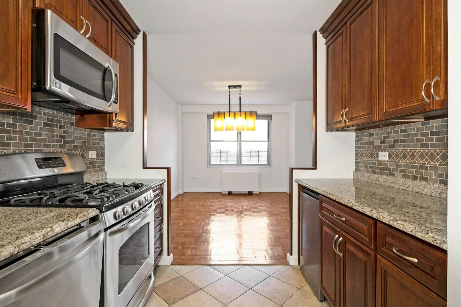 #10 photo, 2500 Johnson Avenue, #6C, ブロンクス区 Spuyten Duyvil , NY 10463