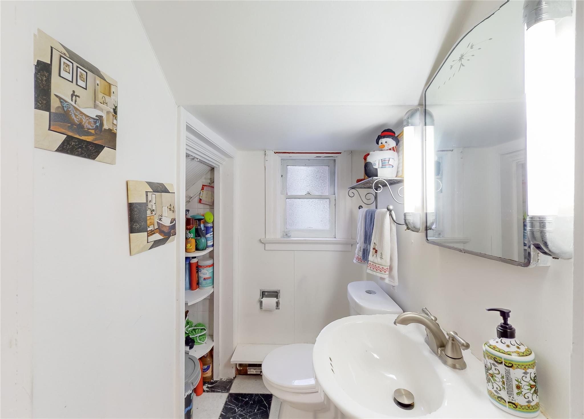 #18 photo, 4 Elizabeth Street, Port Jervis , NY 12771