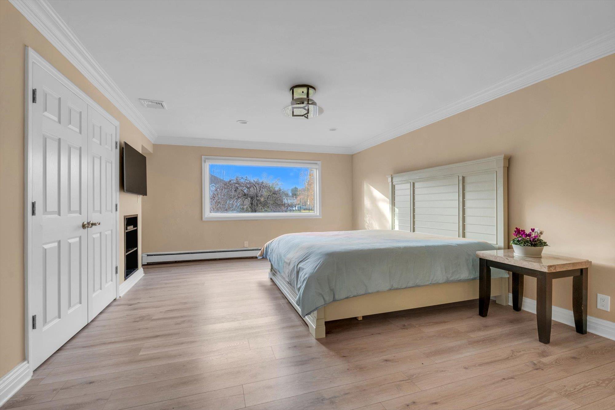 #14 photo, 4 Westwood Circle, ナッソー郡 East Hills , NY 11577