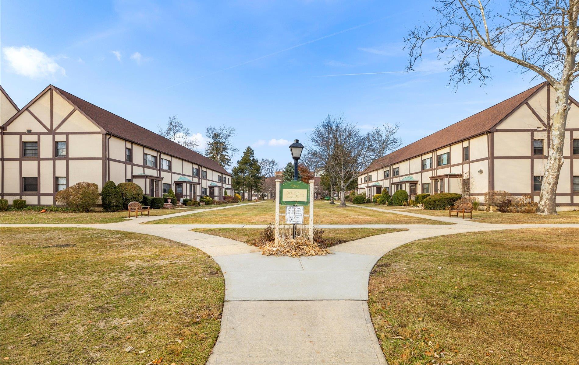 #2 photo, 127 15th Street, ナッソー郡 Garden City , NY 11530