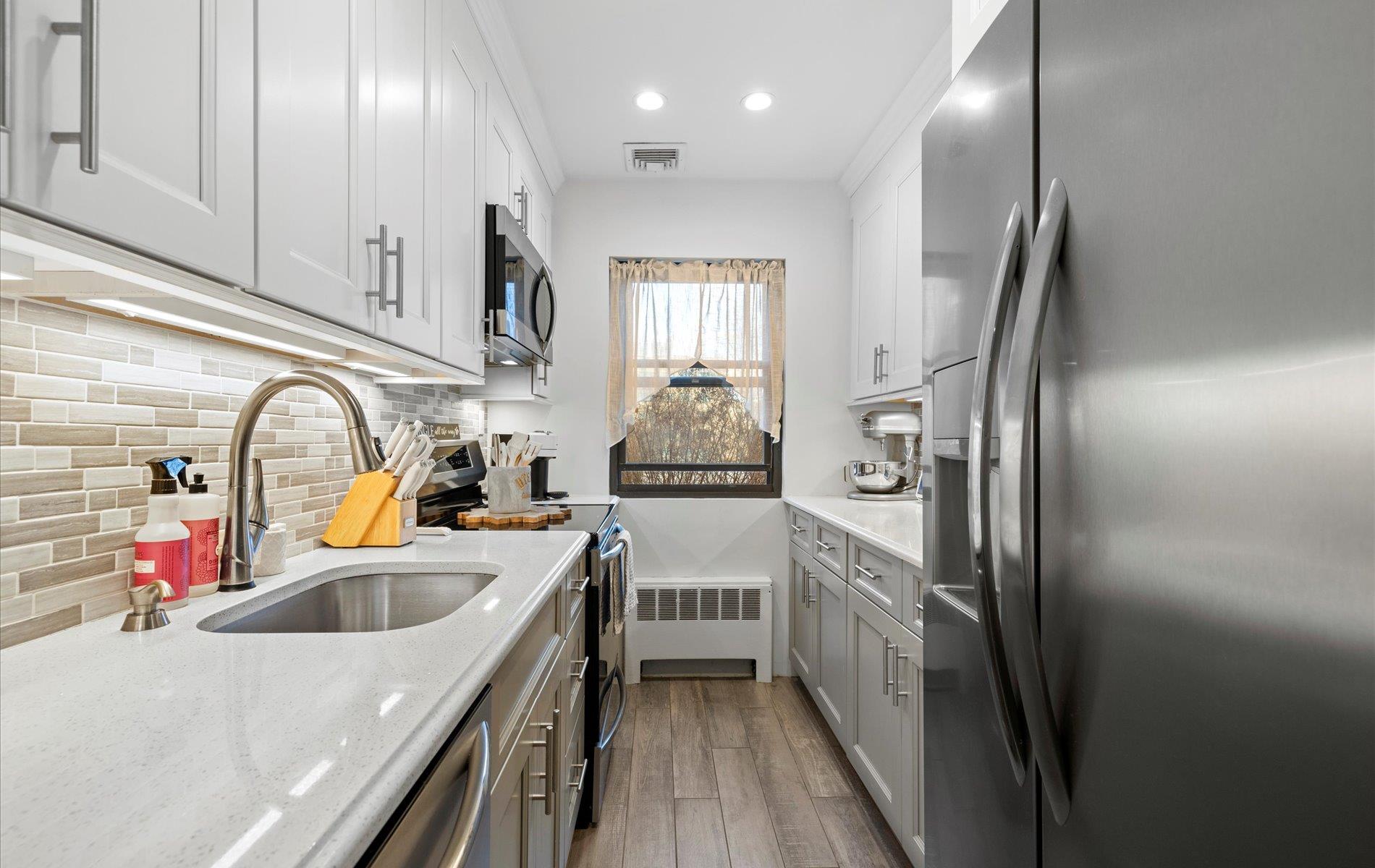 #9 photo, 127 15th Street, ナッソー郡 Garden City , NY 11530