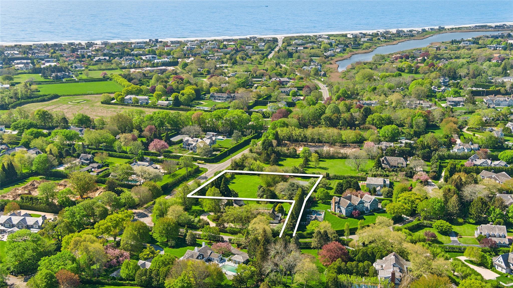 #4 photo, 33 Bridgefield, サフォーク郡 Bridgehampton , NY 