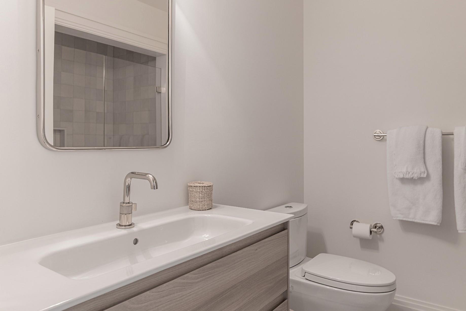 #14 photo, 520 Hampton, サフォーク郡 Southampton , NY 11968