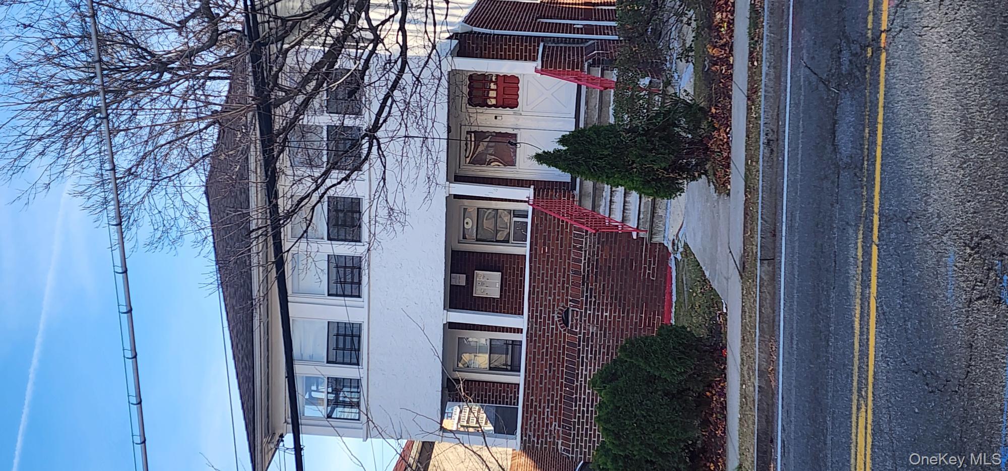 #2 photo, 114 Lincoln Avenue, New Rochelle , NY 10801