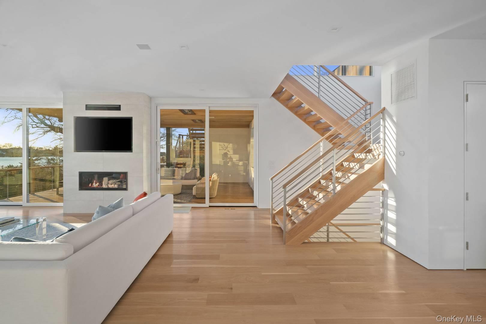 #14 photo, 28 Kendalls Lane, サフォーク郡 Southampton , NY 11968