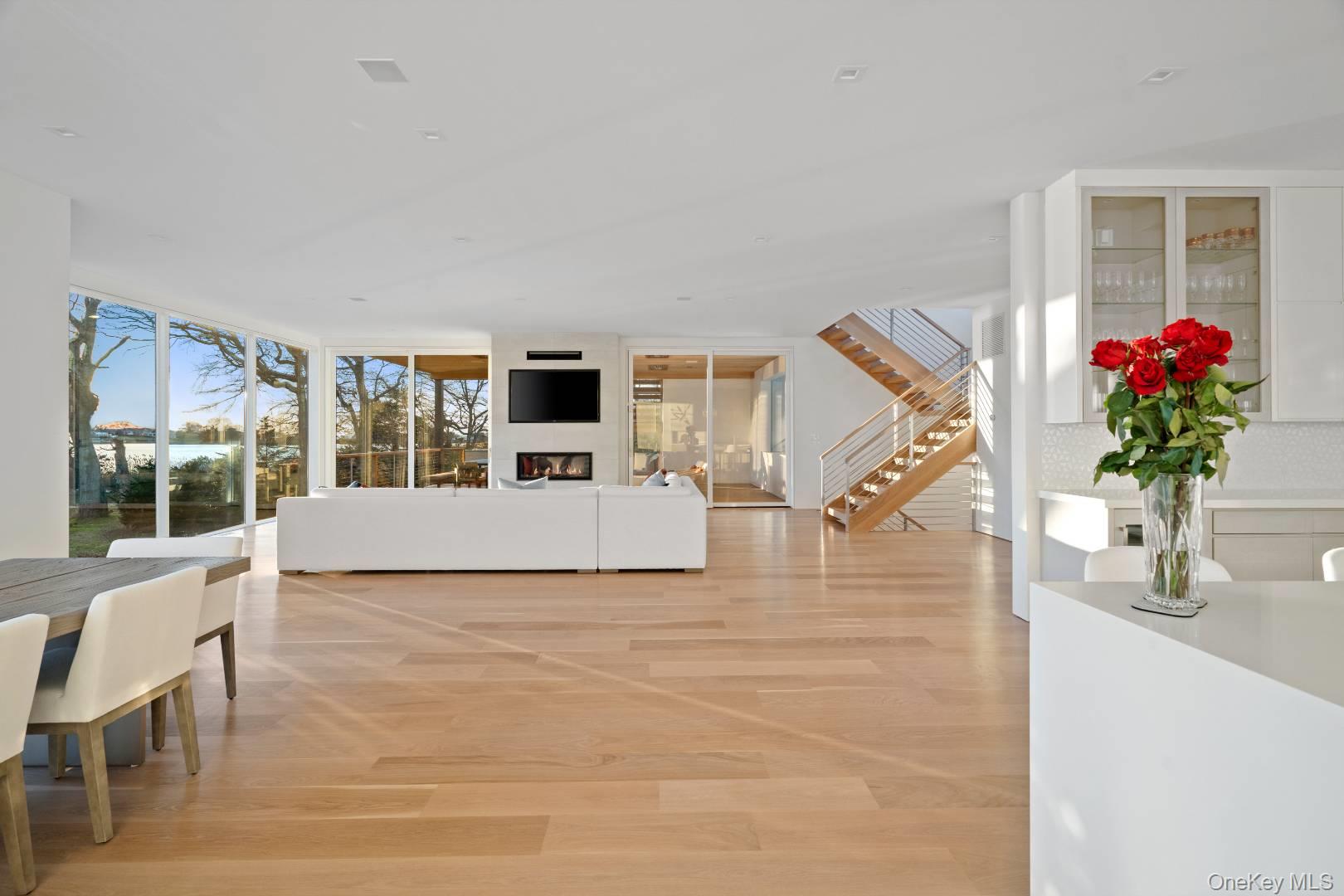 #15 photo, 28 Kendalls Lane, サフォーク郡 Southampton , NY 11968