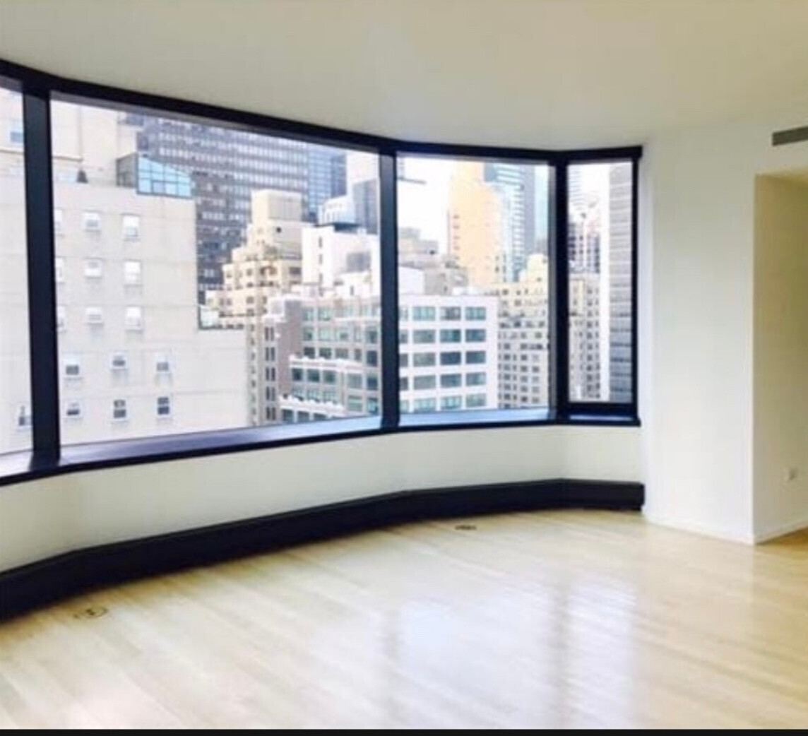 #3 photo, 50 United Nations Plaza, マンハッタン Turtle Bay , NY 10017