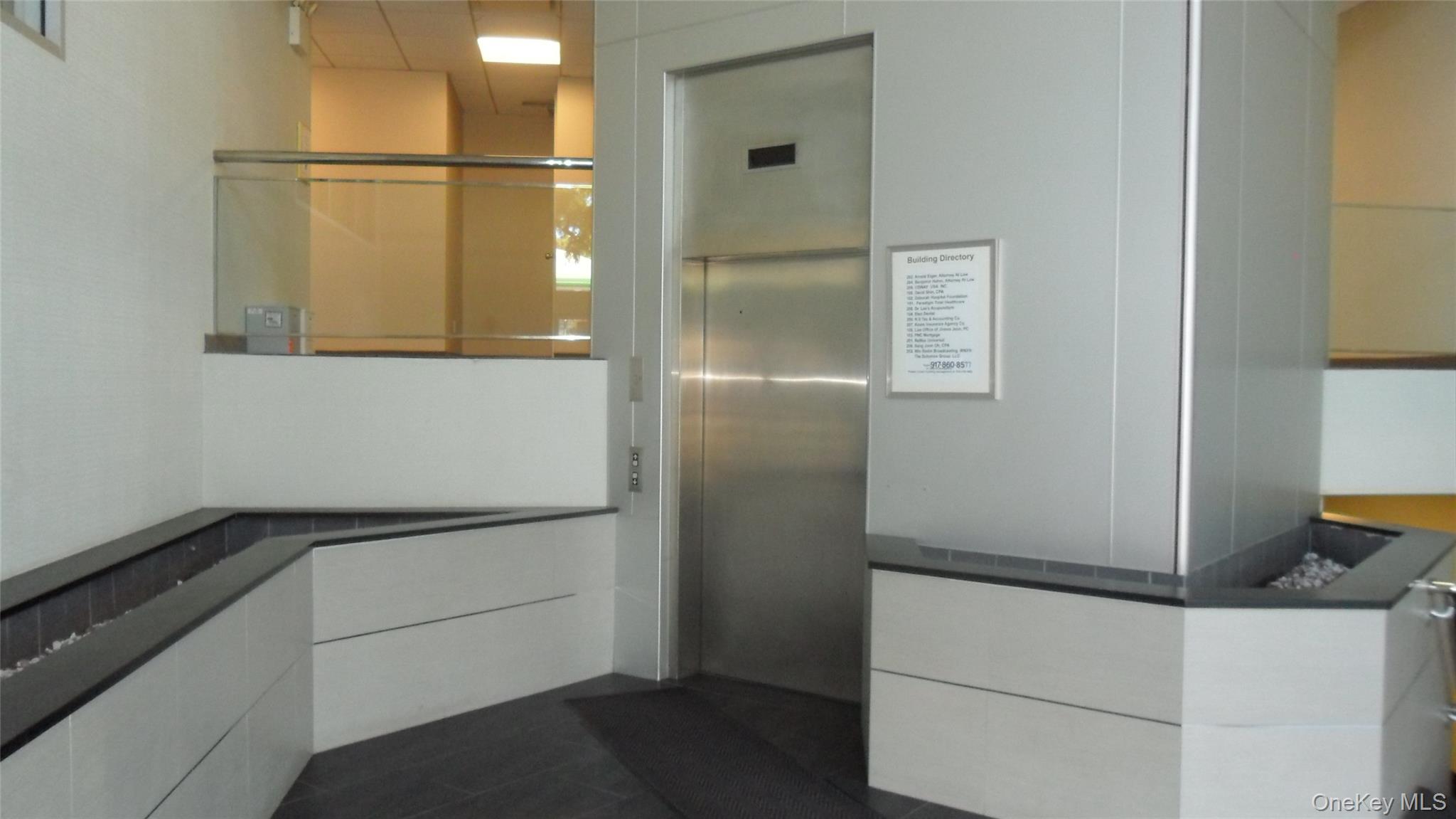 #2 photo, 218-14 Northern Boulevard, クイーンズ区 Bayside , NY 11361