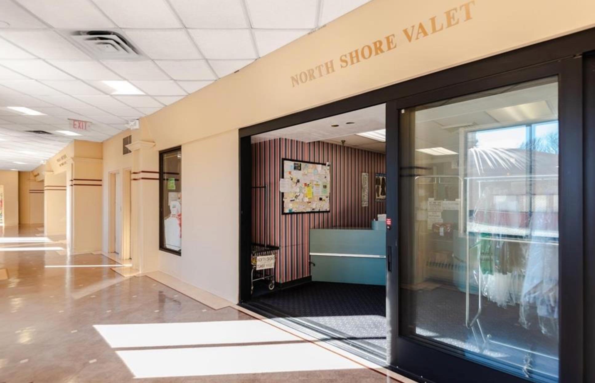 #14 photo, 27010 Grand Central Parkway, Floral Park , NY 11005