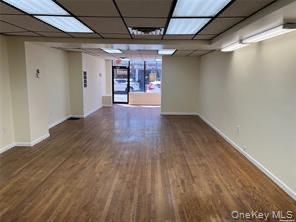 #3 photo, 213 Bedford Avenue, ナッソー郡 Bellmore , NY 11710