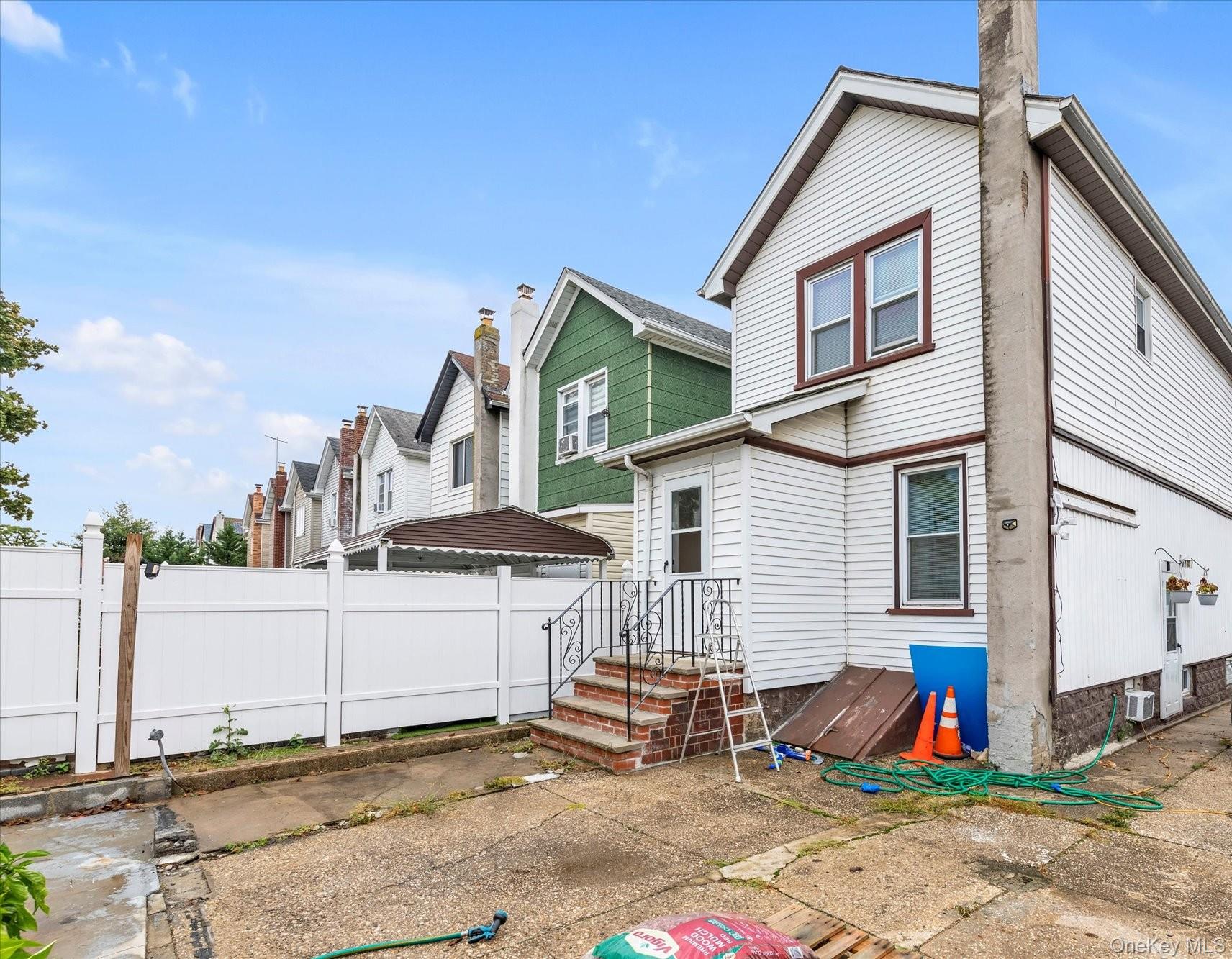 #12 photo, 84-11 Sutter Avenue, クイーンズ区 Ozone Park , NY 11747