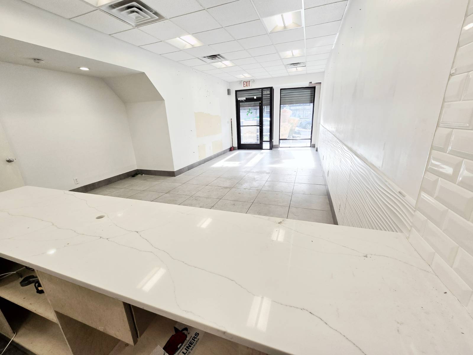 #3 photo, 75-13 Metropolitan Avenue, クイーンズ区 Middle Village , NY 11379