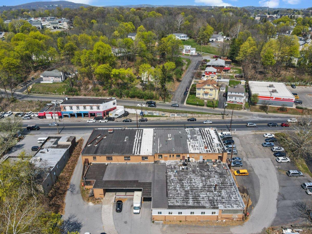 #1 photo, 555 Broadway, Newburgh , NY 12550