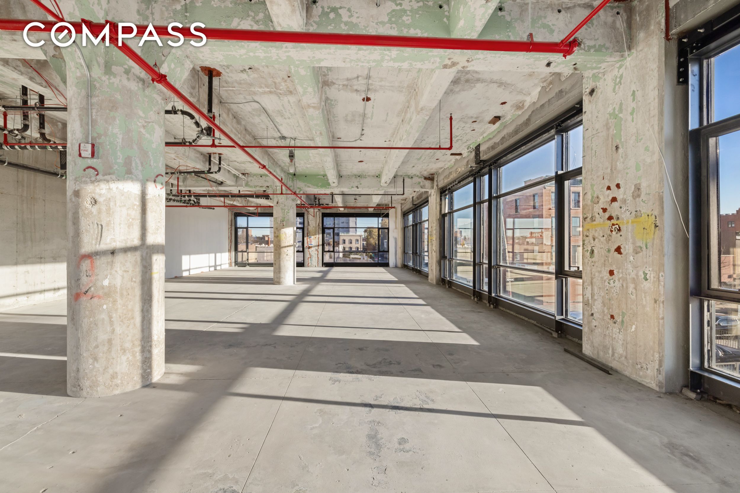 #4 photo, 160 Imlay Street, ブルックリン区 Red Hook , NY 11231