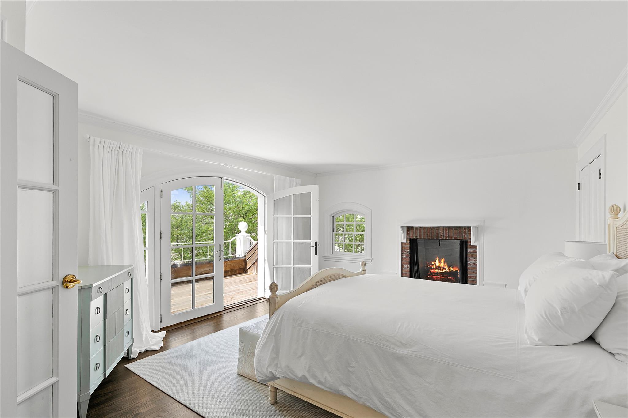 #17 photo, 1903 Deerfield Road, サフォーク郡 Water Mill , NY 11976