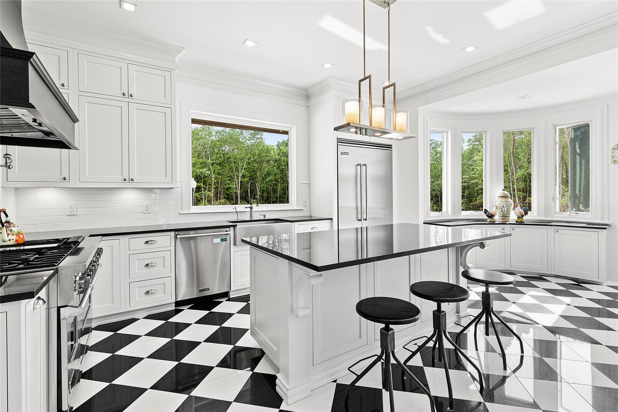 #8 photo, 1903 Deerfield Road, サフォーク郡 Water Mill , NY 11976