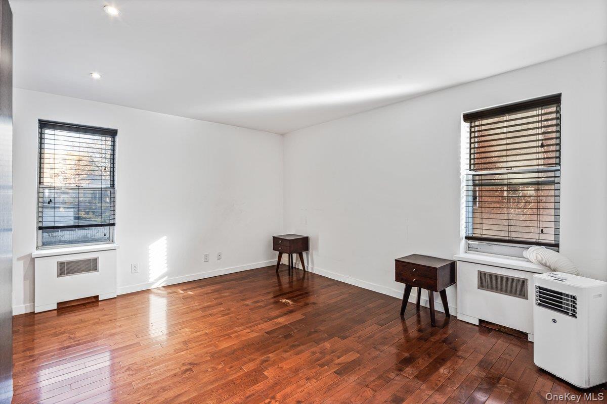 #15 photo, 65-35 Yellowstone Boulevard, クイーンズ区 Forest Hills , NY 11375