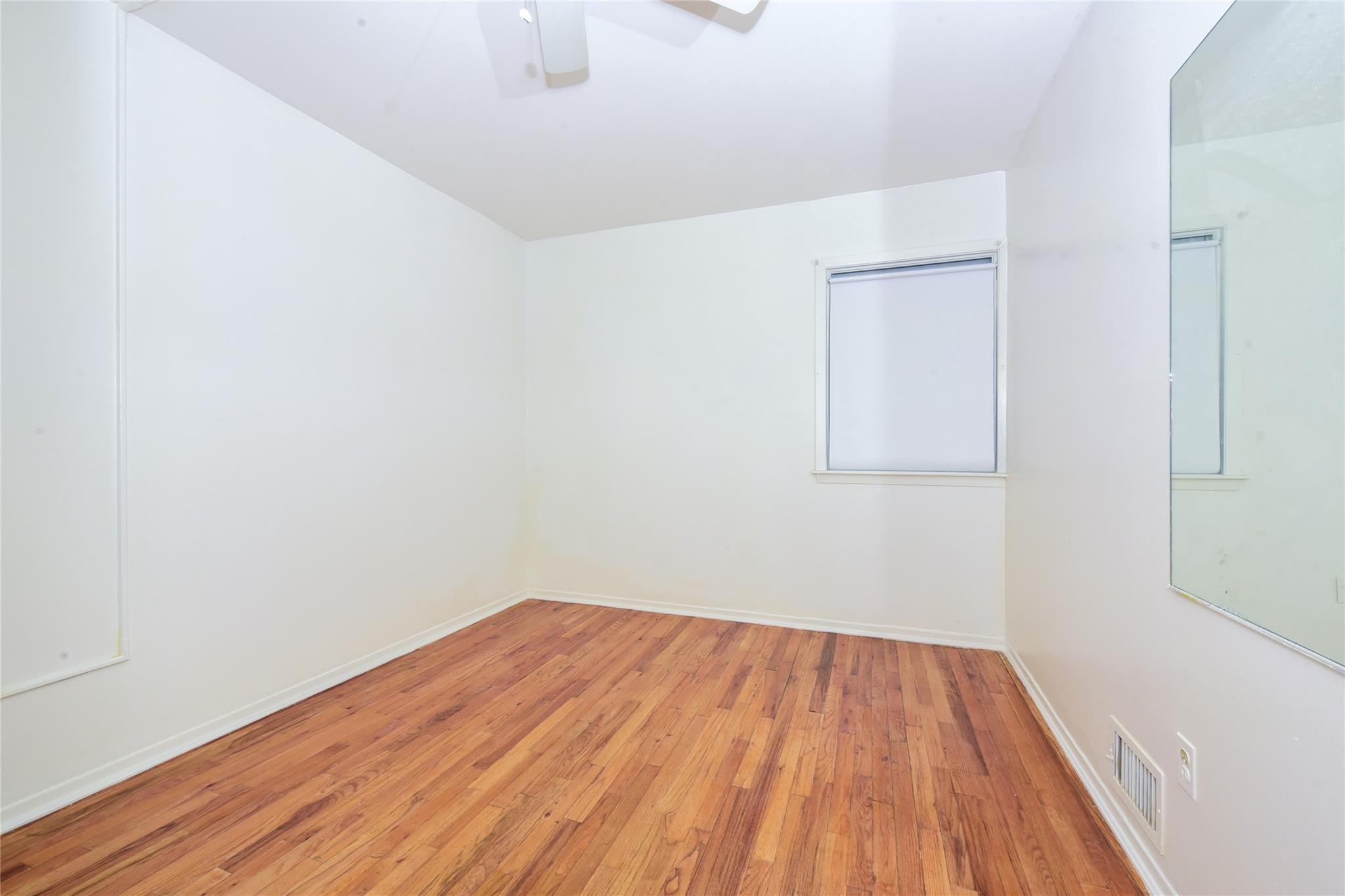 #19 photo, 1650 Seagirt Boulevard, クイーンズ区 Far Rockaway , NY 11691