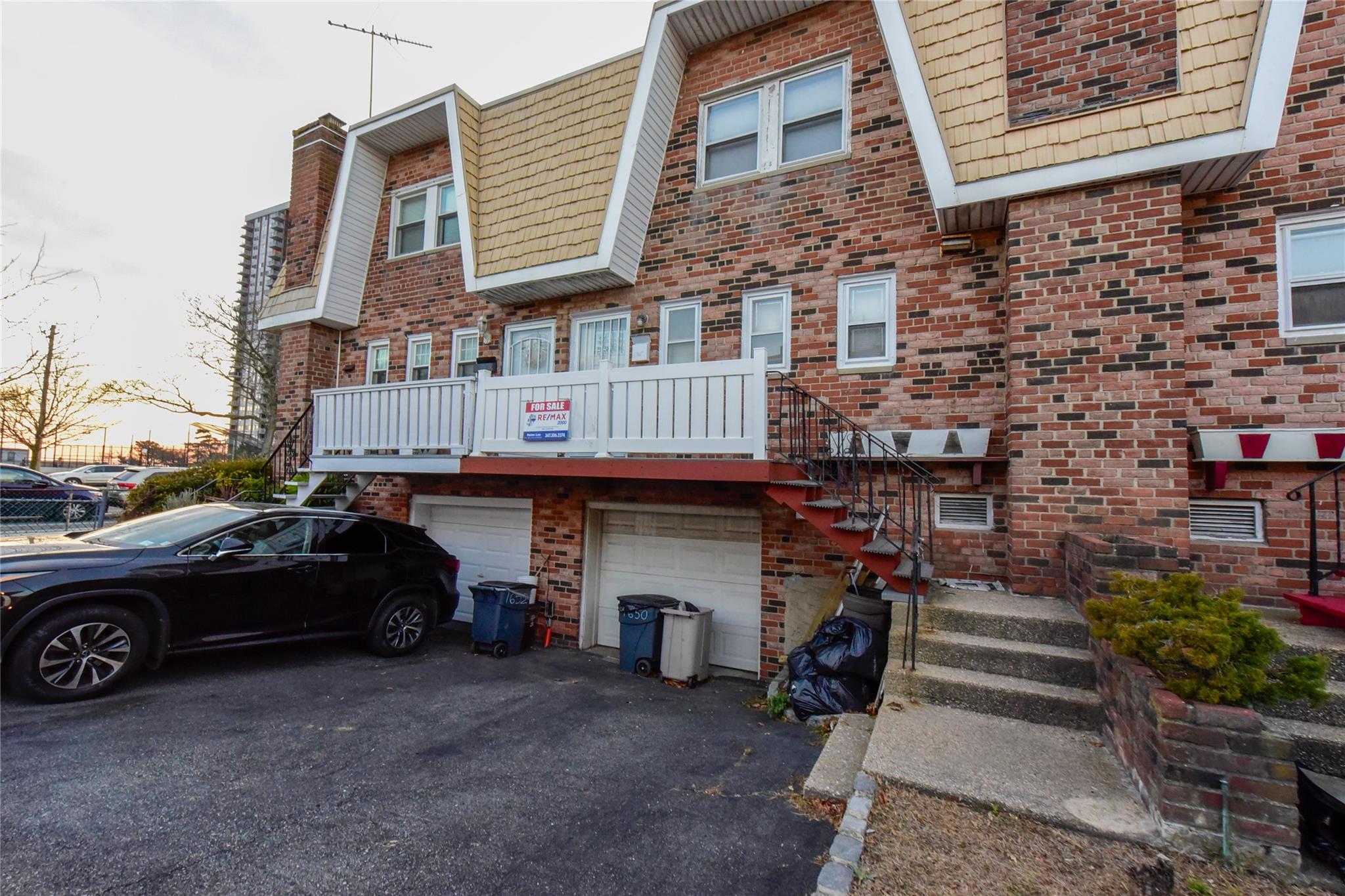 #3 photo, 1650 Seagirt Boulevard, クイーンズ区 Far Rockaway , NY 11691