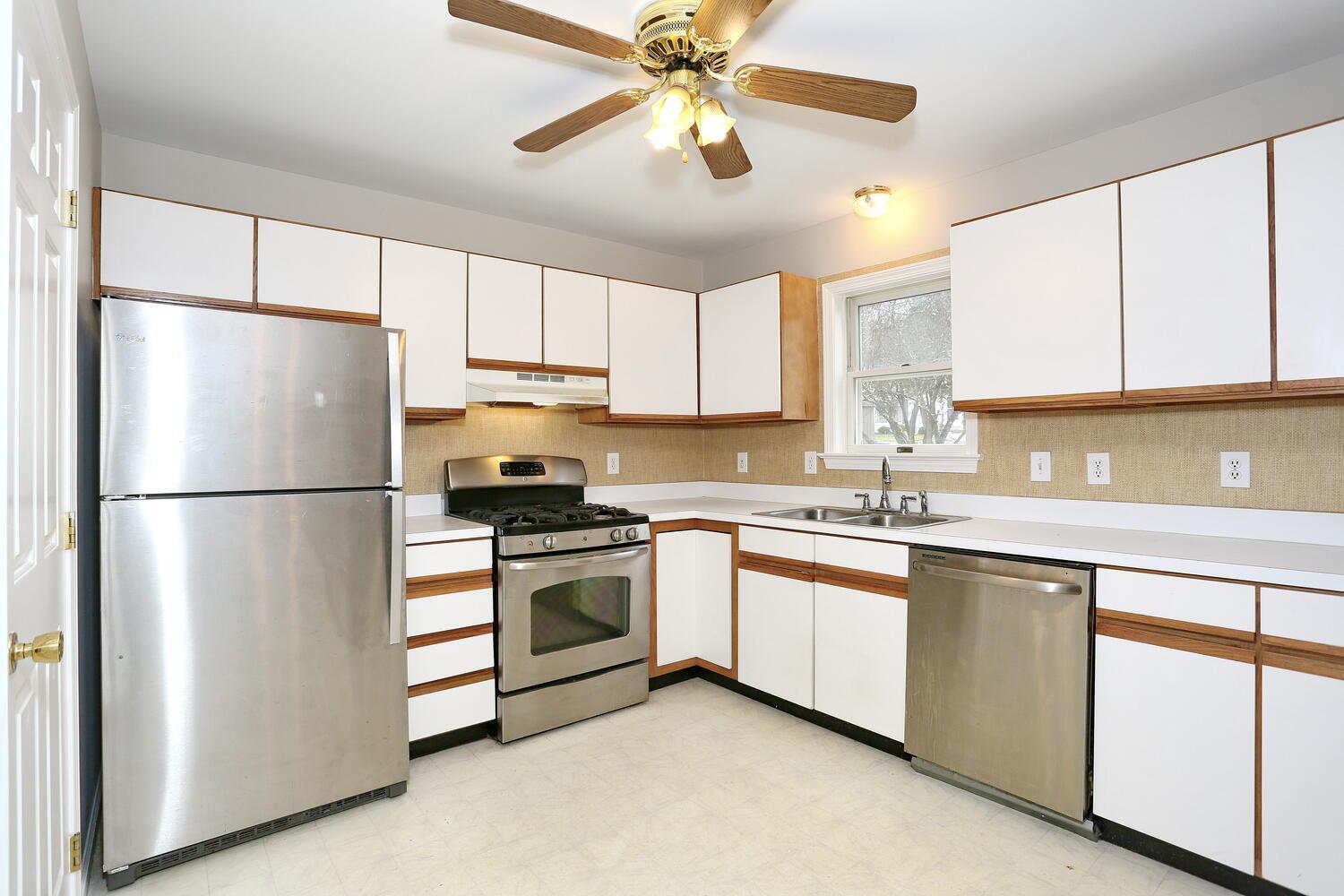 #12 photo, 78 Lackawanna Trail, Suffern , NY 10901