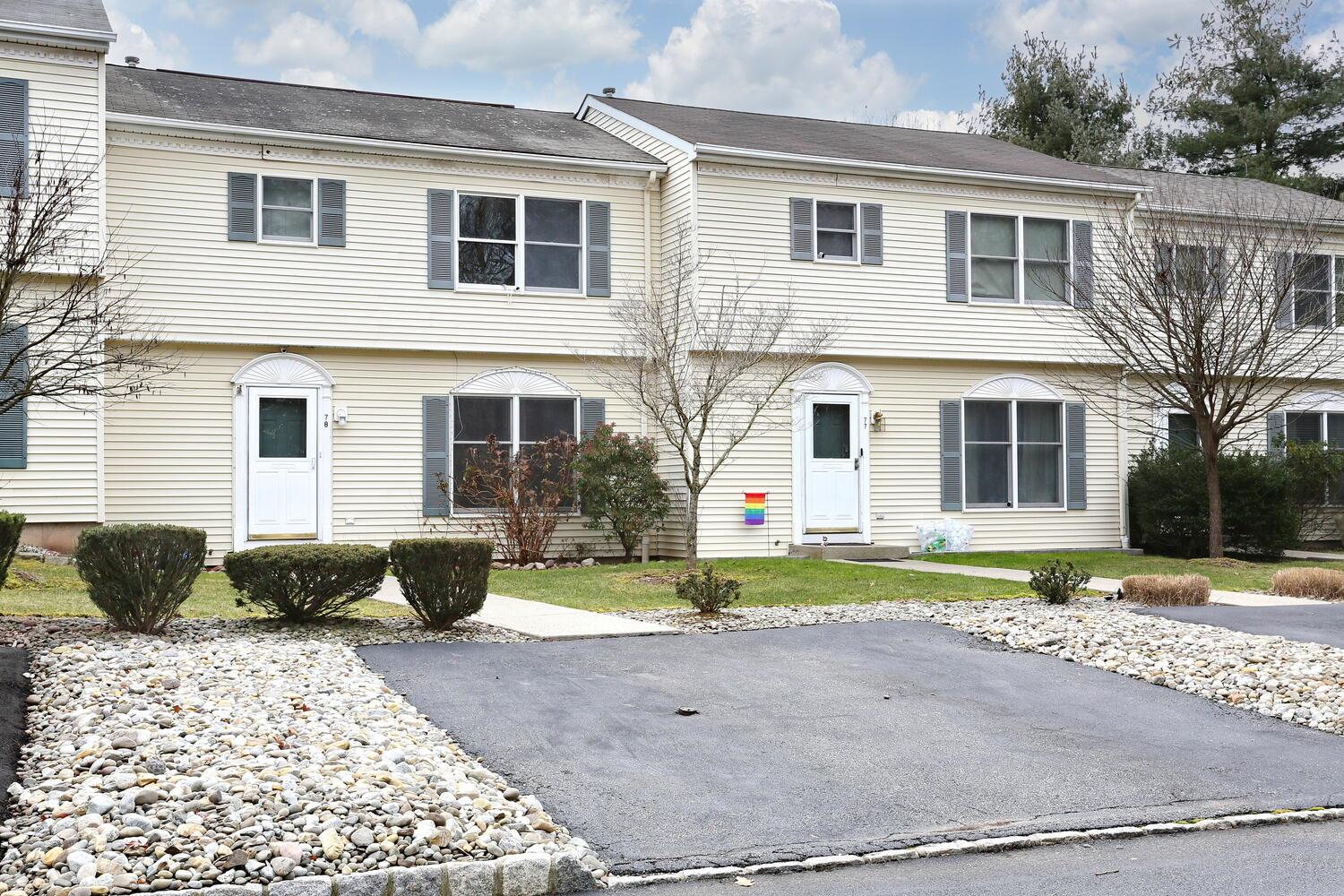 #2 photo, 78 Lackawanna Trail, Suffern , NY 10901