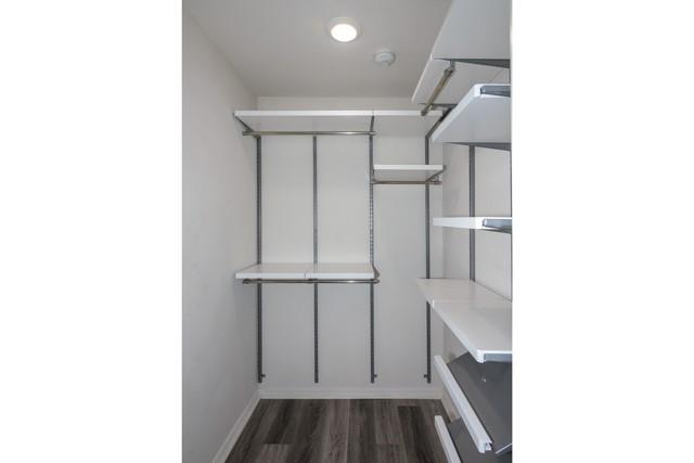 #5 photo, 300 Overlook Drive, サフォーク郡 Farmingville , NY 11738