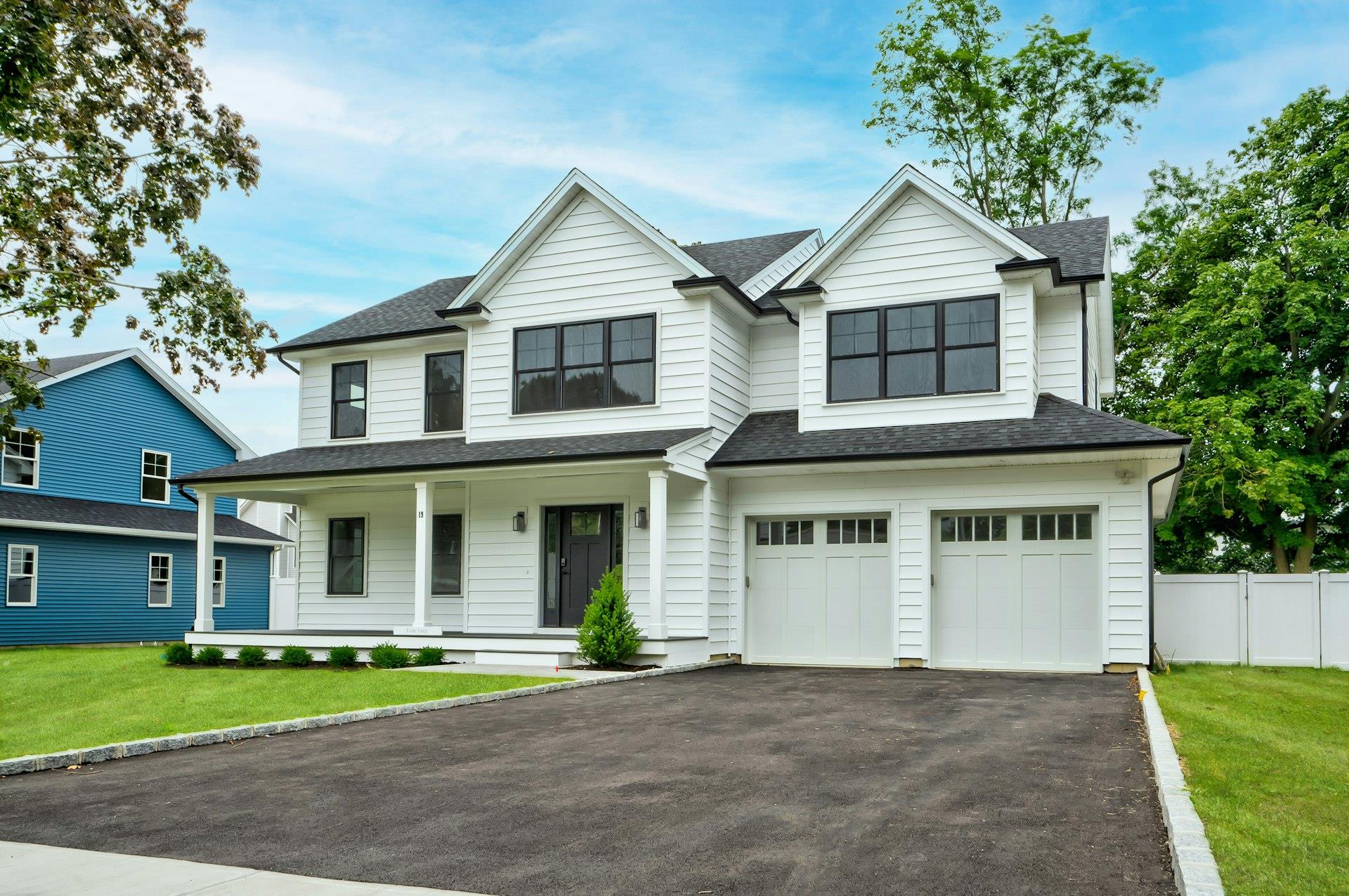 #2 photo, 98 Cuba Hill Road, サフォーク郡 Greenlawn , NY 11743