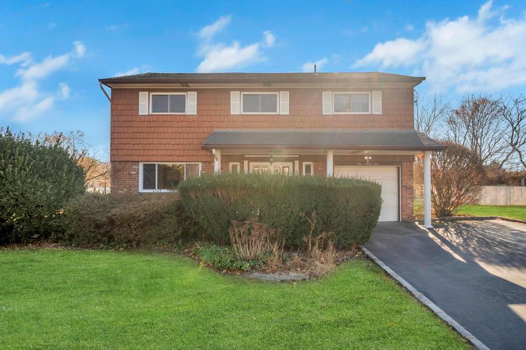 #1 photo, 196 Cedar Road, East Northport , NY 11731