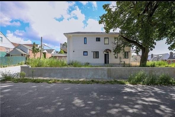 #2 photo, 75-03 181st, クイーンズ区 Flushing , NY 11366