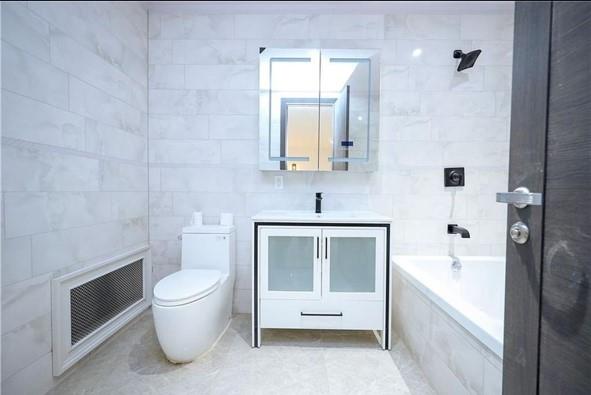 #20 photo, 75-03 181st, クイーンズ区 Flushing , NY 11366