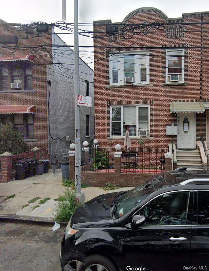 #6 photo, 2131 Bruckner Blvd Boulevard, ブロンクス区 Bronx , NY 10472