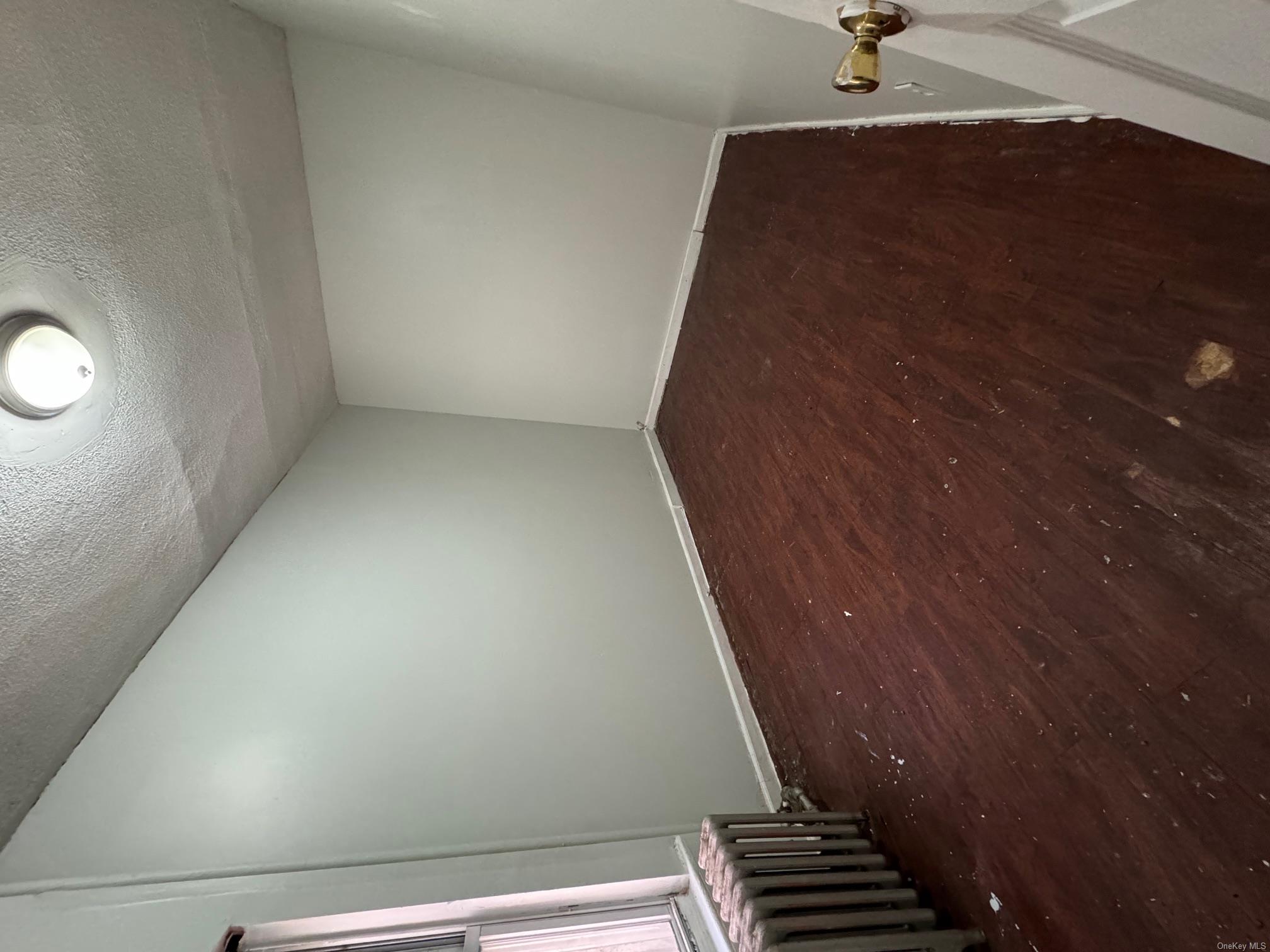 #6 photo, 2092 Ryer Avenue, 布朗士 Bronx , NY 10457